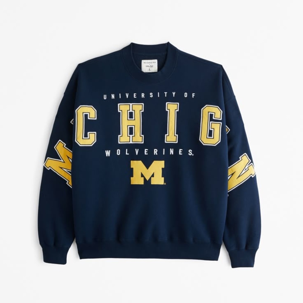 •SOLD• Abercrombie & Fitch Michigan Sweatshirt